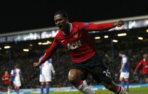 HLV Mancini “gạ gẫm” Valencia bỏ Man Utd sang Galatasaray