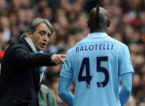 Ngựa chứng Balotelli muốn ở lại Man City