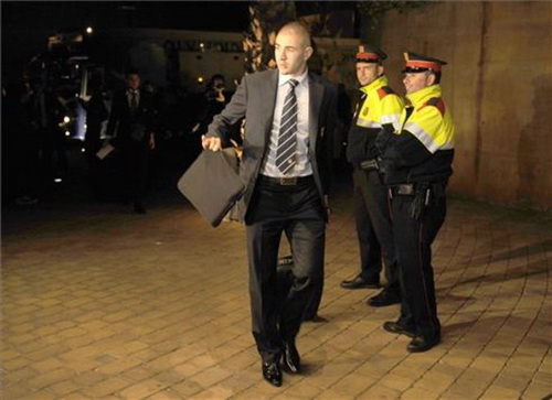 Karim Benzema: Kẻ máu lạnh khi hắt hủi người thân