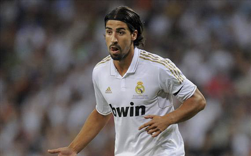 Mourinho tin Khedira là tiền vệ phòng ngự xuất sắc nhất thế giới