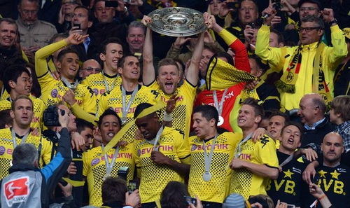 Bundesliga hạ màn: Dortmund lập kỷ lục, Cologne xuống hạng