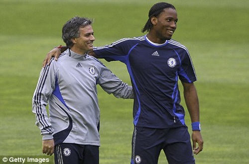 Jose Mourinho vào cuộc săn Voi Rừng