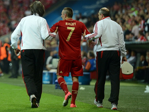 Pháp lo Ribery chấn thương tinh thần hơn thể chất