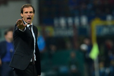Allegri: Mất quá nhiều trụ cột, Milan trở về thuở hồng hoang