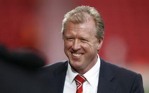 Steve McClaren: Roy Hodgson chơi bài được ăn cả, ngã về không