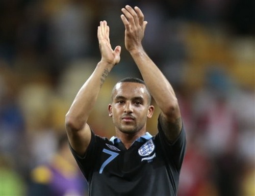 Theo Walcott - Một tay xoay chuyển vận mệnh của Tam sư