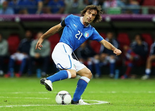 Pirlo lần thứ 3 được bầu chọn hay nhất trận - Quả bóng vàng FIFA, tại sao không?