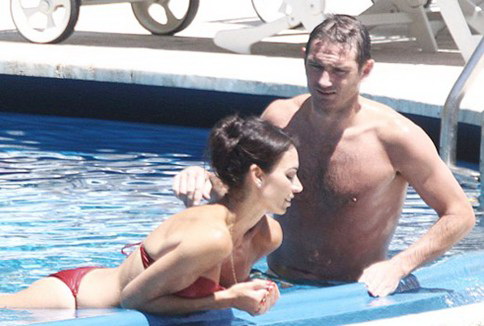 Lampard lỡ EURO vẫn chưa chịu “trói”