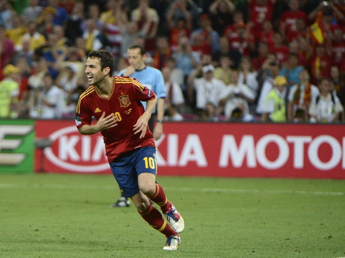 Cesc Fabregas: Sinh ra để viết sử cho TBN