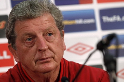 Không Rooney. Không Barry. Không Lampard. Đá sao đây?