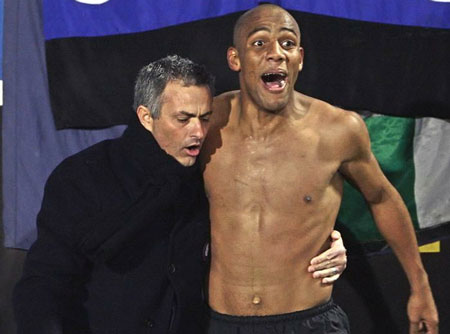 Maicon chấp nhận giảm lương để đến Real Madrid