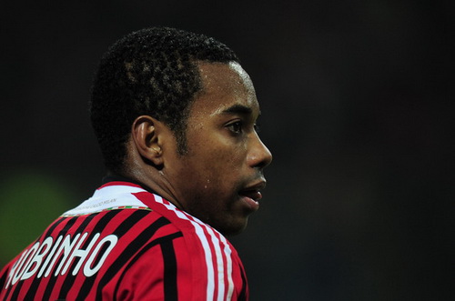 AC Milan: Không Balotelli, giữ Robinho