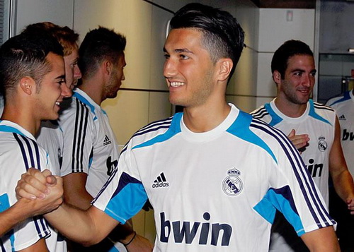 Chuyển động Bernabeu: Real muốn đổi Sahin lấy Maicon?