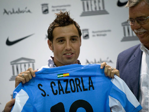 Malaga từ chối bán rẻ nhân tài cho Arsenal