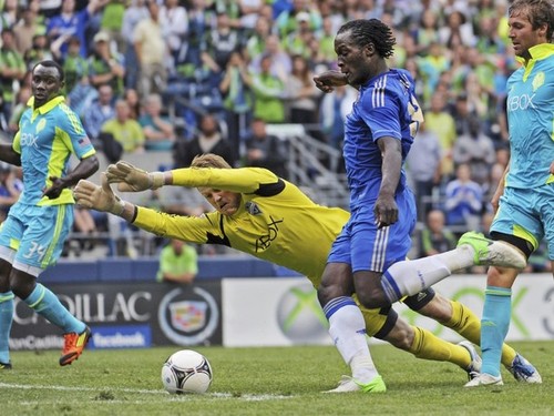 Lukaku tự tin sẽ thay thế được Drogba trên hàng công