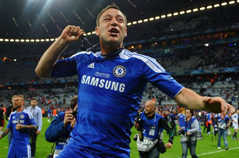 Ancelotti phủ nhận khả năng tái hợp với Terry tại PSG