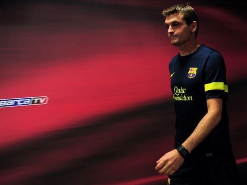 Kinh điển Barca - Real: Ngón tay Mou, và con ngươi Tito