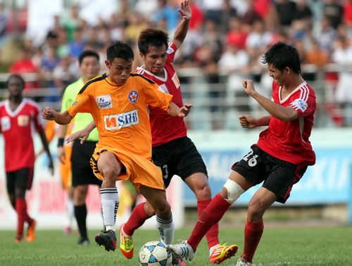 Hồng Sơn, Vũ Phong, Quang Hải trở lại đội tuyển Việt Nam