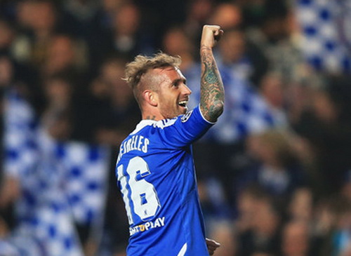 Chelsea sẵn sàng các thêm Sturridge và Meireles lấy Modric