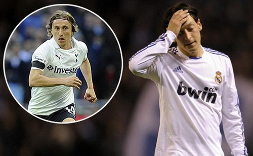 Oezil trở thành chiến binh hay bị đá đít như đứa trẻ?