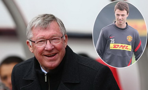 Jonny Evans trở lại, Sir Alex mừng như bắt được vàng