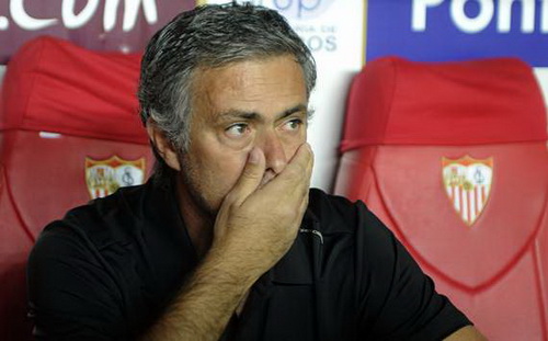 Mourinho nhận trách nhiệm về khởi đầu tồi tệ của Real