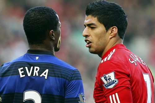 Luis Suarez vs. Patrice Evra: Đừng nhắc chuyện bắt tay nữa!
