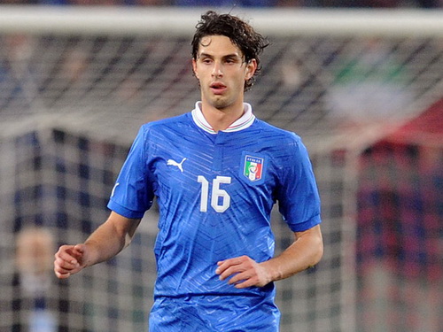 M.U cử người theo dõi 2 hậu vệ của Serie A