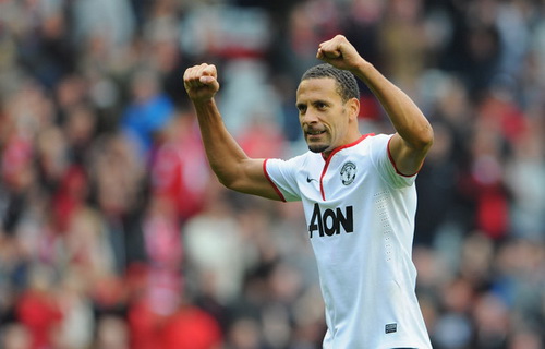 Rio Ferdinand vẫn được triệu tập vào ĐT Anh