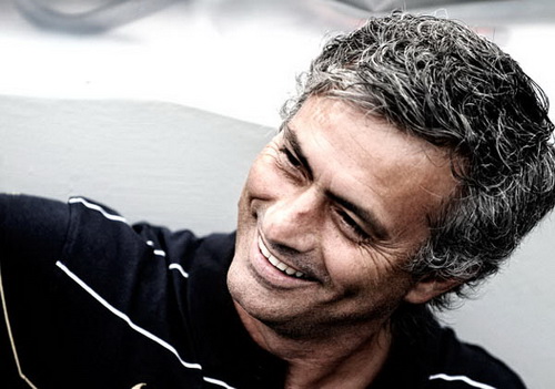 Mourinho có thể bị sa thải ngay nếu Real thua Man Utd