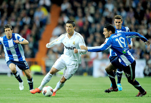 Real Madrid - Sociedad: Phải thắng, thắng để mà sống!