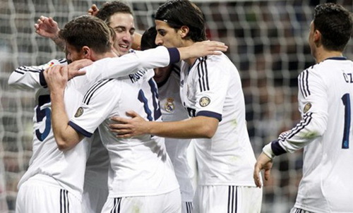 Ronaldo không toả sáng, Real vẫn nhẹ nhàng hạ gục Valencia