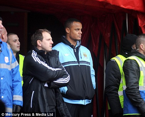 Man City có thể mất Kompany 3 tuần