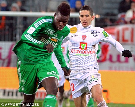 Sir Alex rục rịch tìm kiếm truyền nhân của Vidic