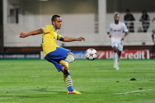 Theo Walcott - Cầu thủ gây thất vọng nhất Arsenal từ đầu mùa