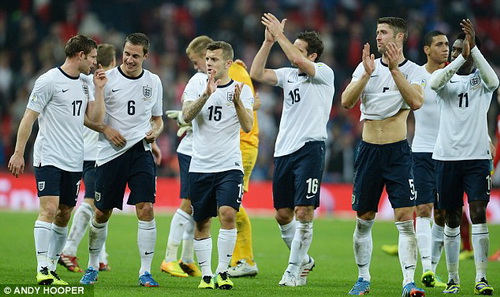 Rooney và Gerrard biện hộ cho thắng lợi “nhọc nhằn” của người Anh