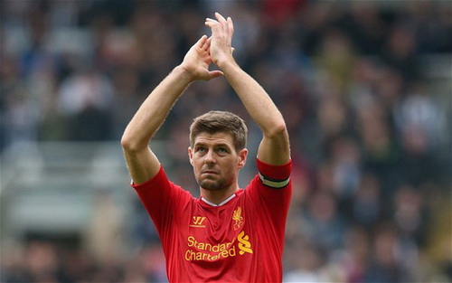 Gerrard: “Liverpool thật may mắn vì có Suarez”