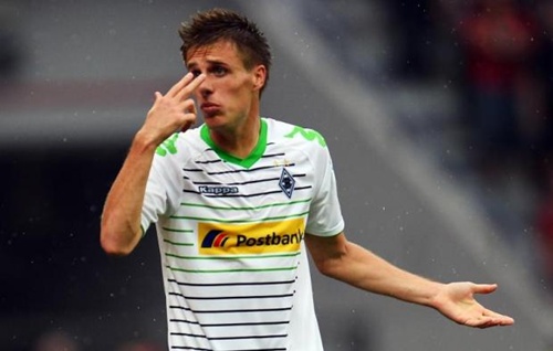 Chê “hàng” Pháp lỗi thời, Arsenal nô nức sắm “hàng” Đức