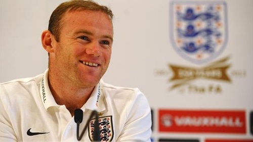 Rooney khơi lại mâu thuẫn với Alex Ferguson: “Quyền lực đen” ở Old Trafford?