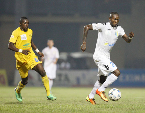 Dùng chọn lọc cầu thủ nhập tịch, tuyển Việt Nam sẽ mạnh hơn nhiều