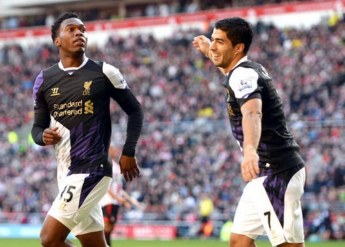 Liverpool - Crystal Palace: Song sát Suarez - Sturridge quả đáng sợ
