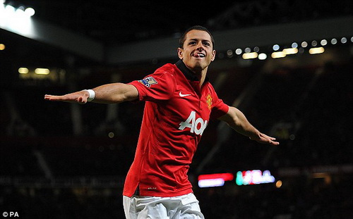 Thần tài Chicharito lại toả sáng, Man Utd mở hội tưng bừng ở Capital One Cup