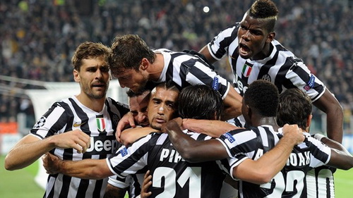 Juve hoà Real: Cả làng cùng vui