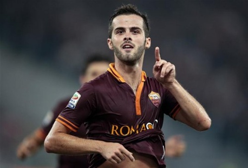 AS Roma sắp gia hạn hợp đồng với Pjanic