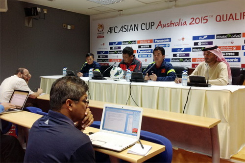 HLV Nguyễn Văn Sỹ: Thêm một bài học cho ĐT Việt Nam