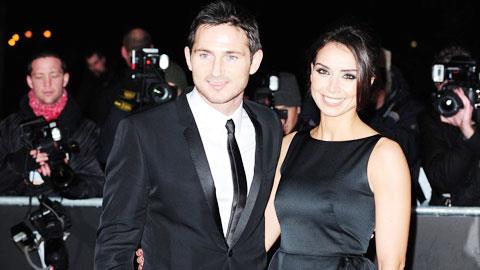 Vì sao Lampard mãi chưa chịu cưới?