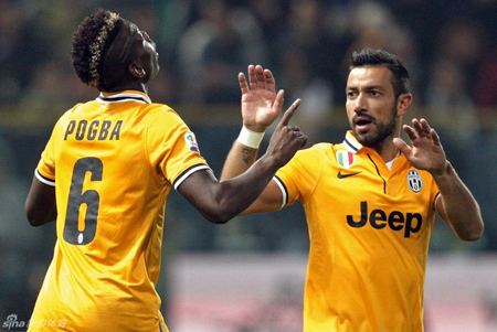 Juventus thắng nhọc nhằn, Milan tiếp tục chìm trong thất vọng