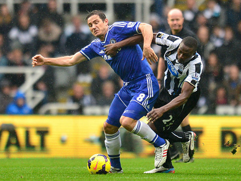 Mourinho đang dùng Lampard sai cách?