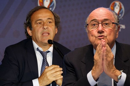 Michel Platini lao vào cuộc chiến với Sepp Blatter: Ronaldo đừng mơ Ballon dOr
