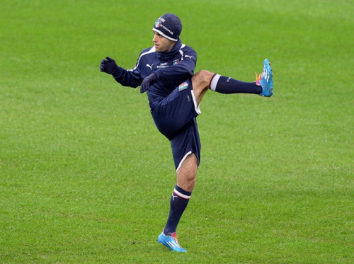 Tuyển Italy mất Barzagli vì chấn thương, đón Giuseppe Rossi trở lại